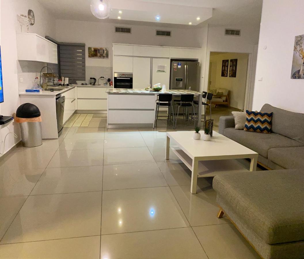 Apartmán Stunning Penthouse With Sea Views And Private Heated Pool Ejlat Exteriér fotografie